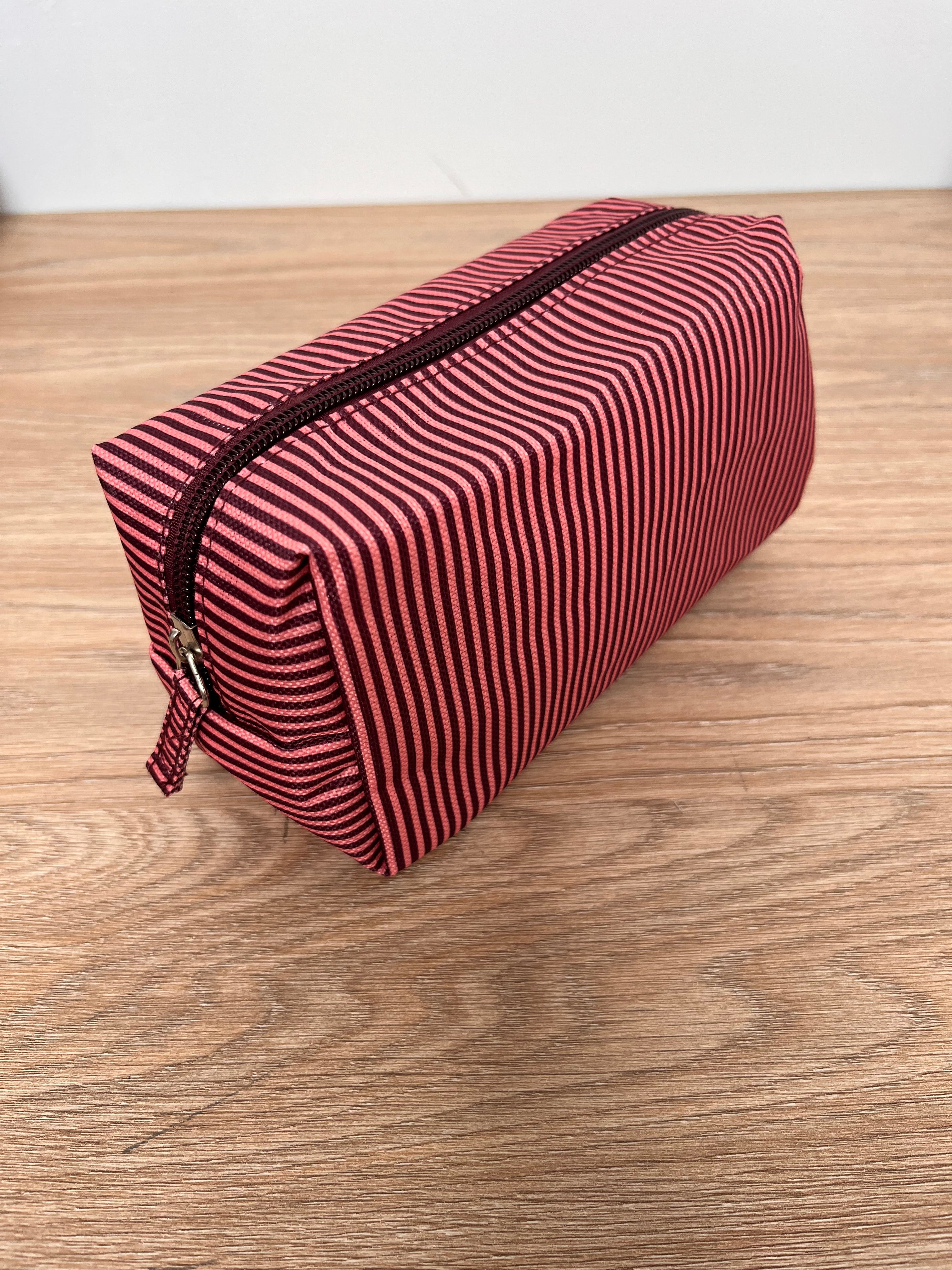 Trousse a maquillage rayé