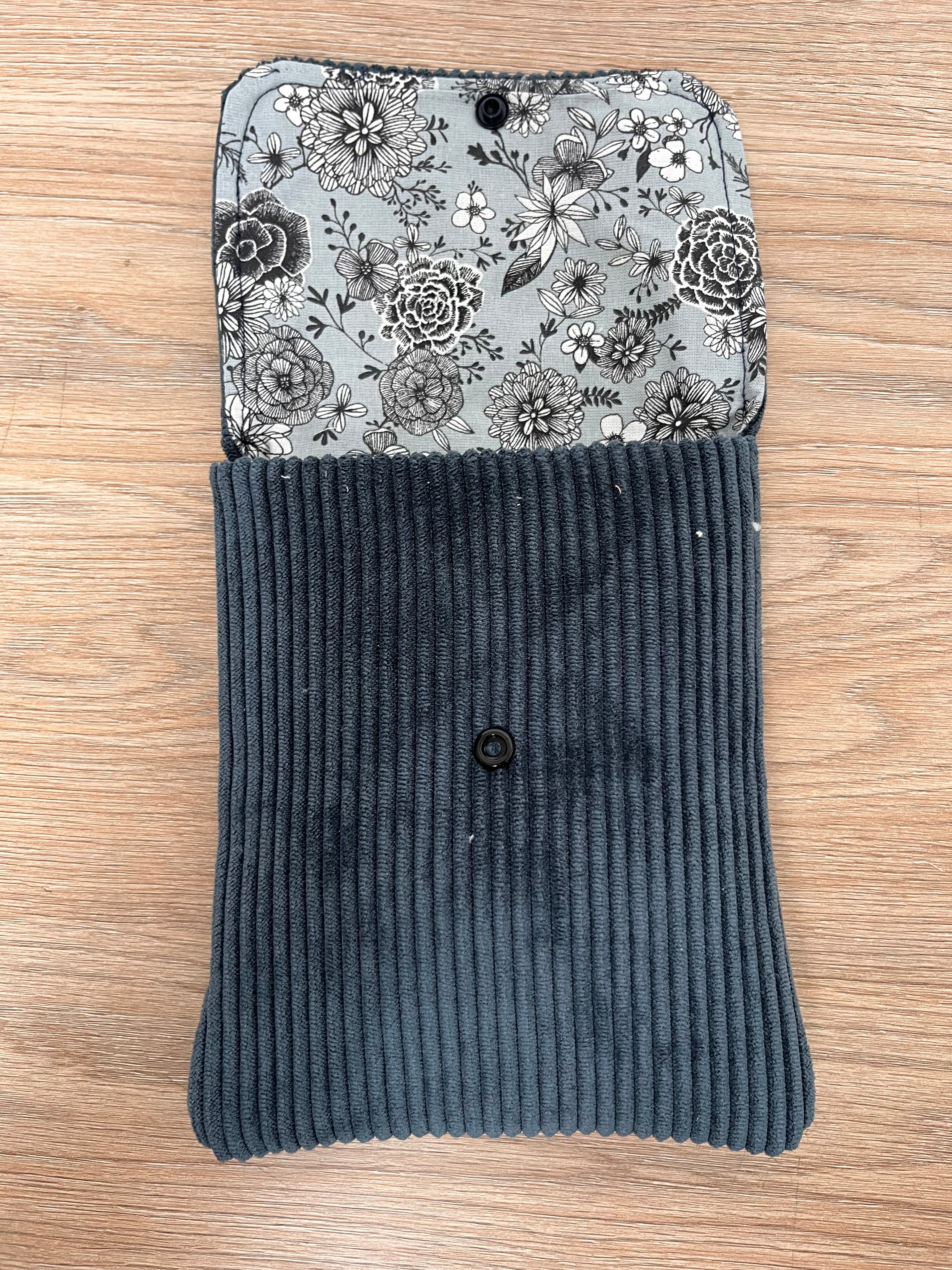 Pochette à lingettes démaquillantes