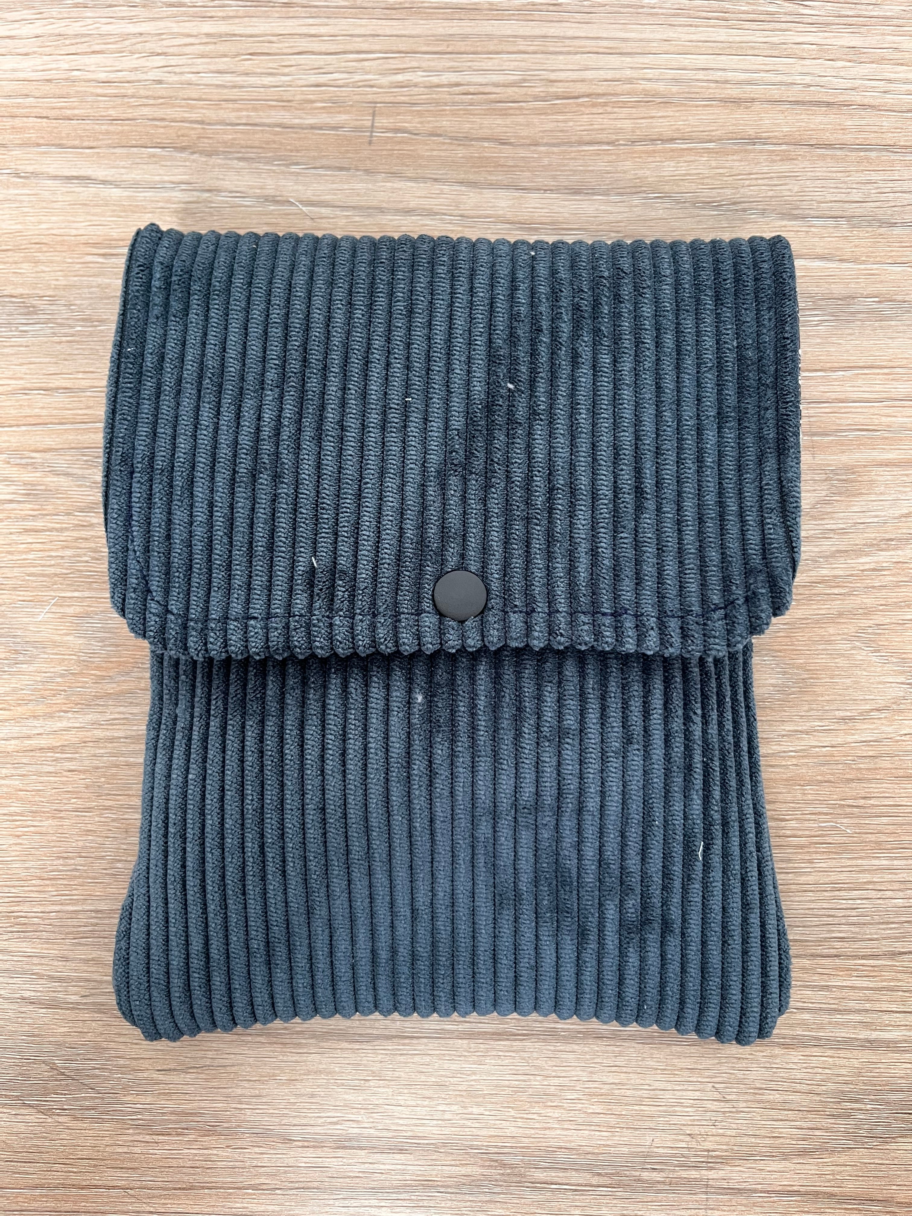 Pochette à lingettes démaquillantes