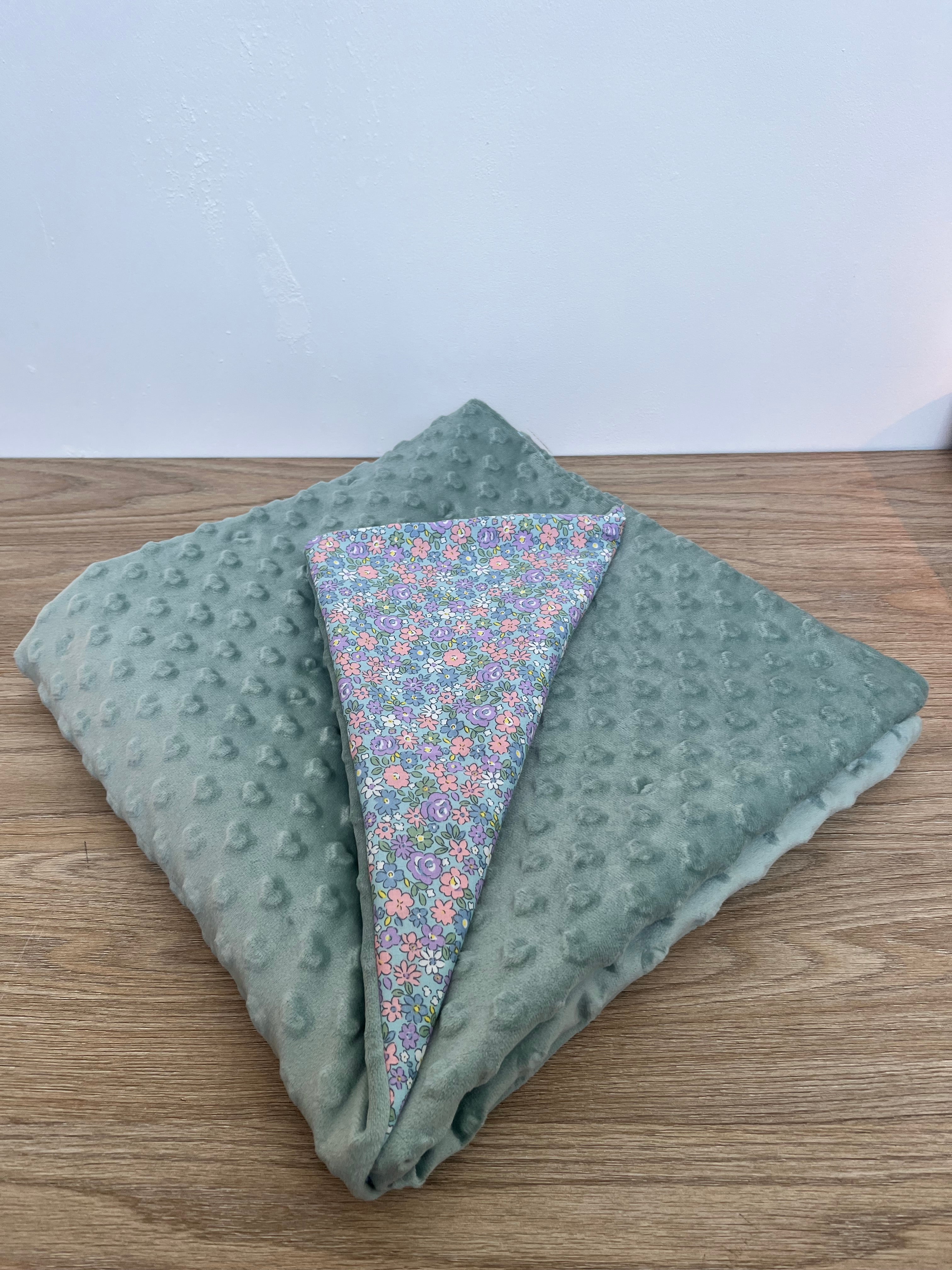 Couverture bébé fleuri
